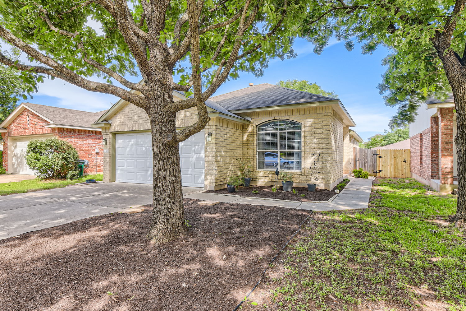 2303 Jesse Owens Dr, Austin, TX 78748 - Real Estate Photography & Virtual  Tours | Virtuance